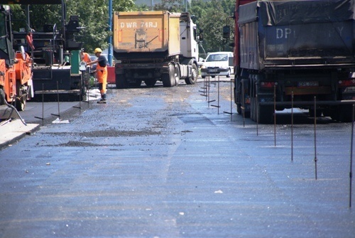 Kolejny etap prac budowlanych na al. Piłsudskiego